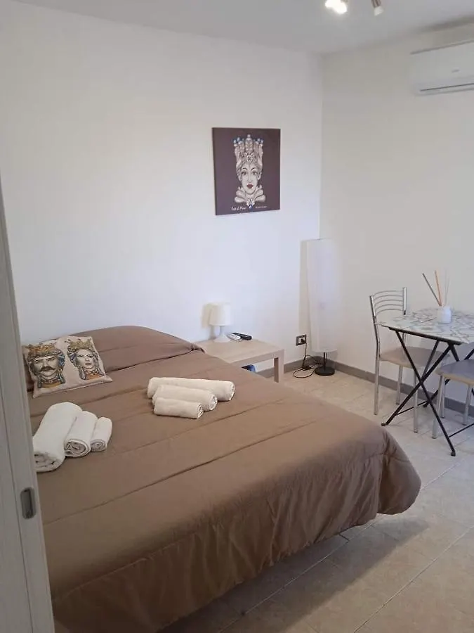 Al Centro Di Tutto Hotell CTA